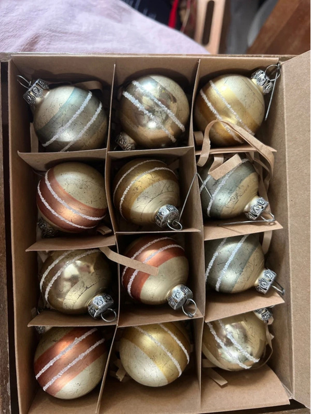 Glass Classic Christmas tree ornaments